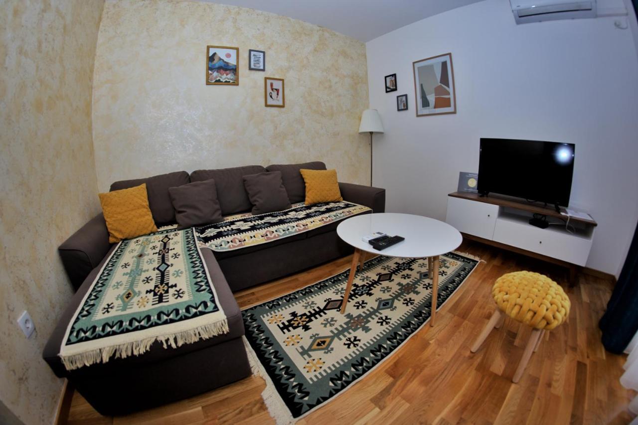 Apartmani Zecevic Nikšić Exteriér fotografie