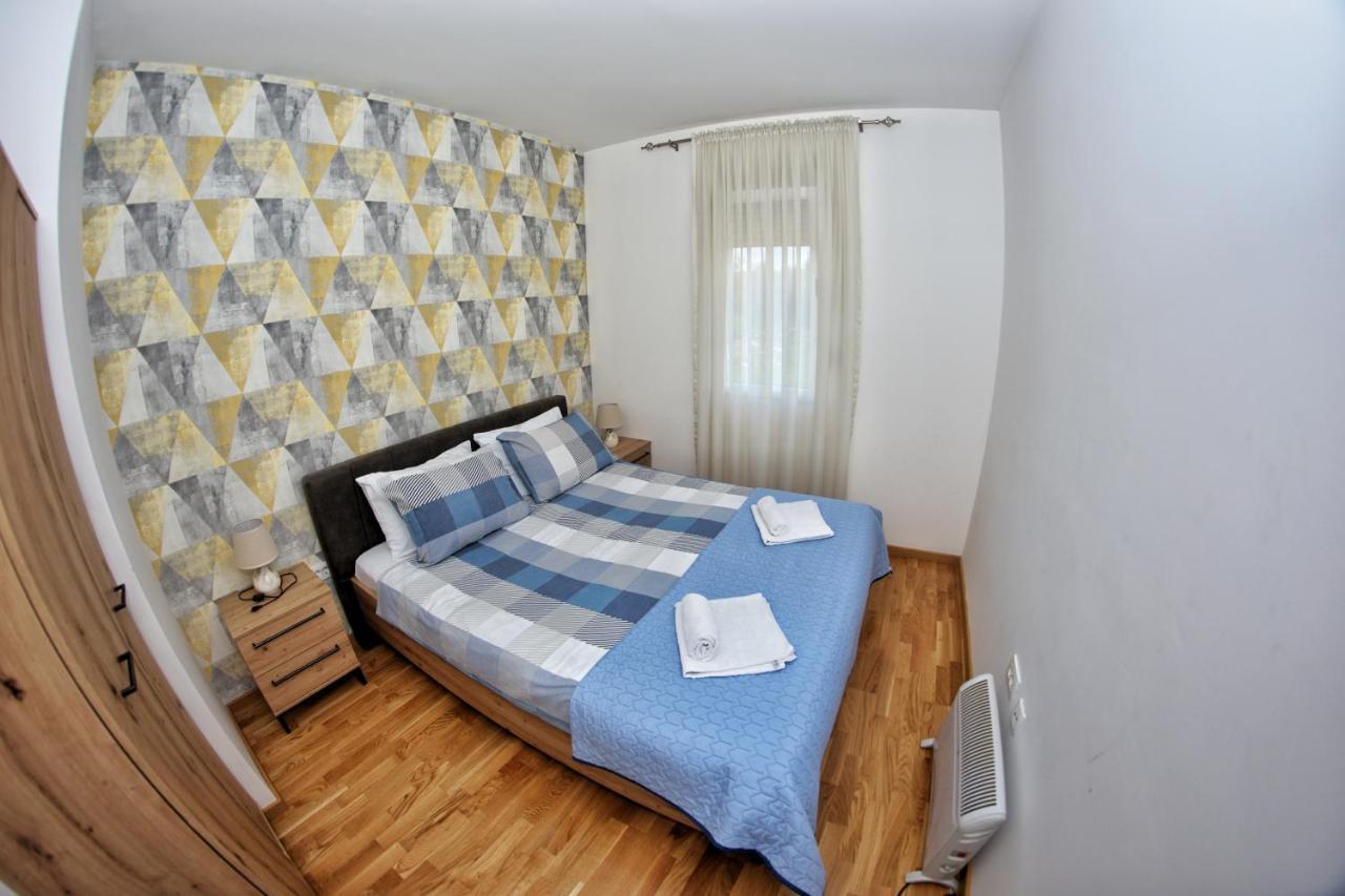 Apartmani Zecevic Nikšić Exteriér fotografie