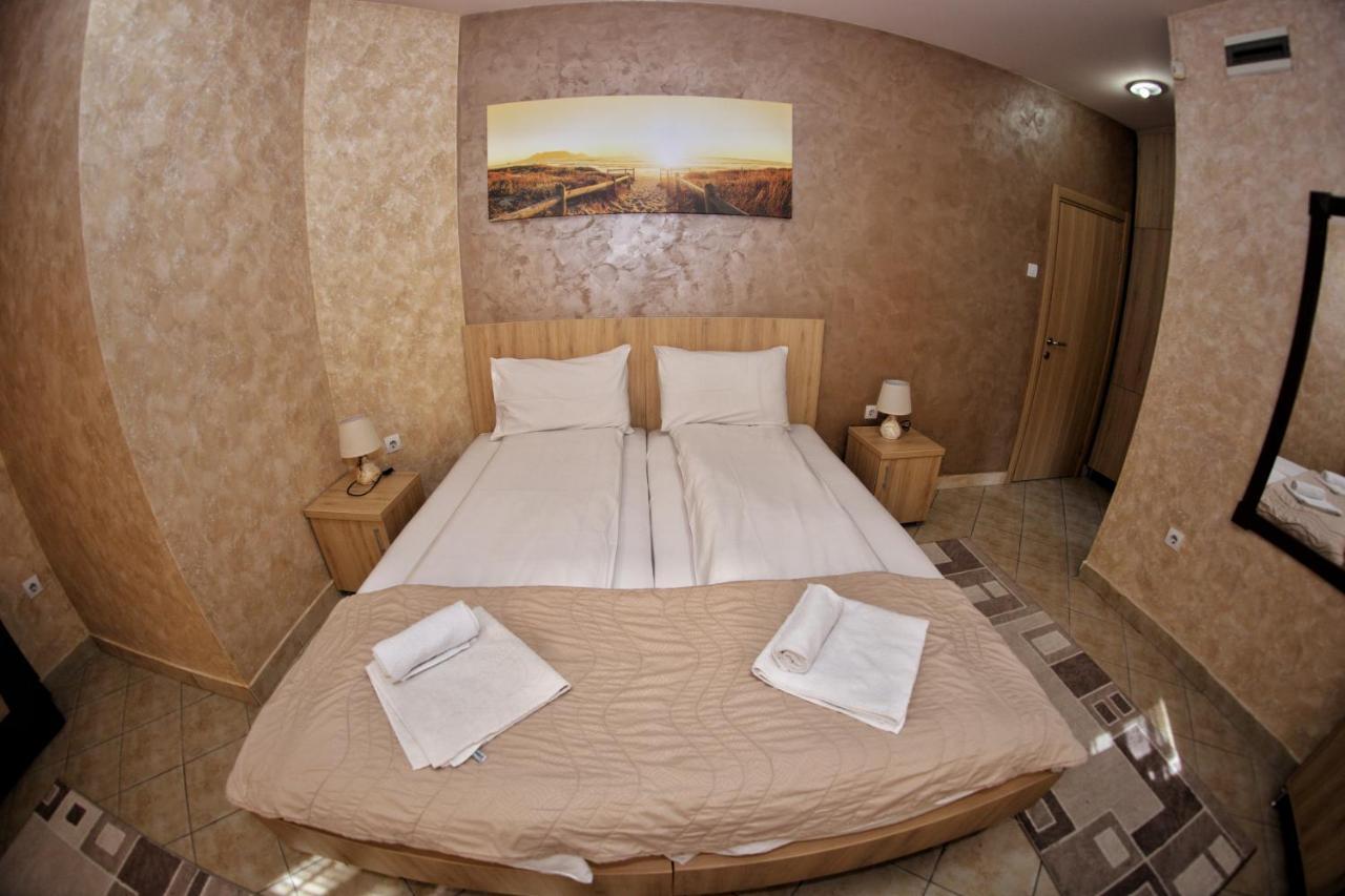 Apartmani Zecevic Nikšić Exteriér fotografie