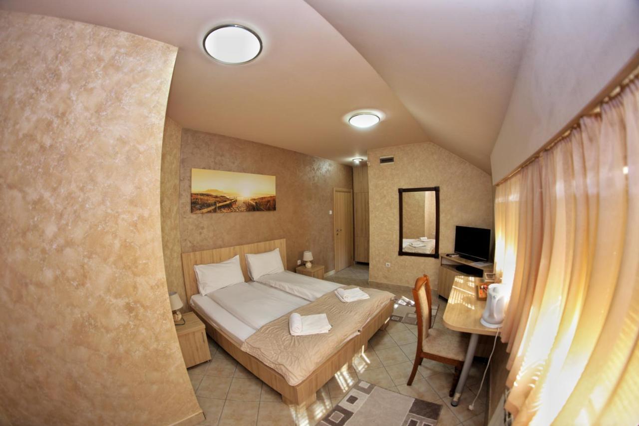 Apartmani Zecevic Nikšić Exteriér fotografie