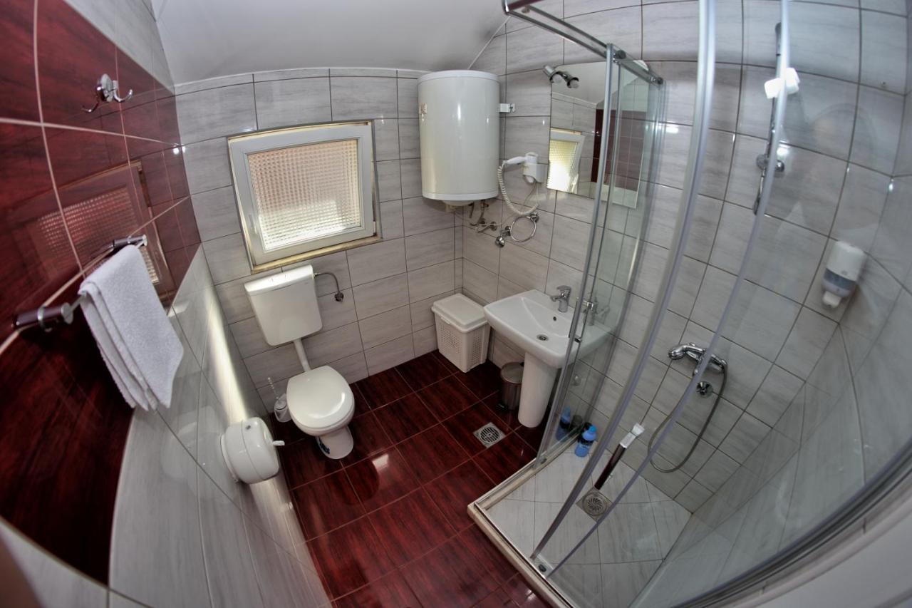 Apartmani Zecevic Nikšić Exteriér fotografie