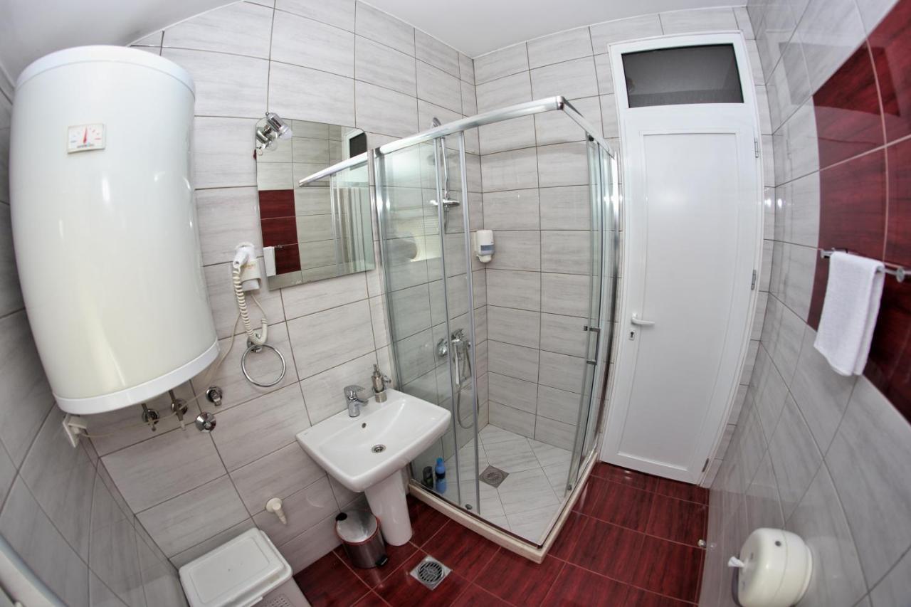 Apartmani Zecevic Nikšić Exteriér fotografie