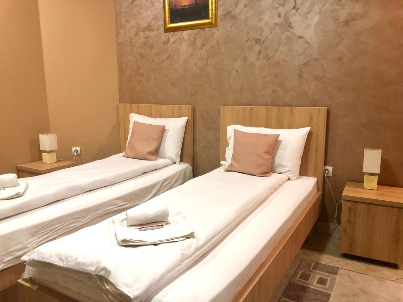 Apartmani Zecevic Nikšić Exteriér fotografie
