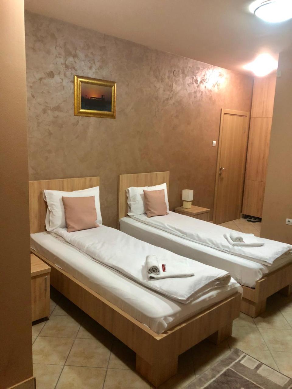 Apartmani Zecevic Nikšić Exteriér fotografie