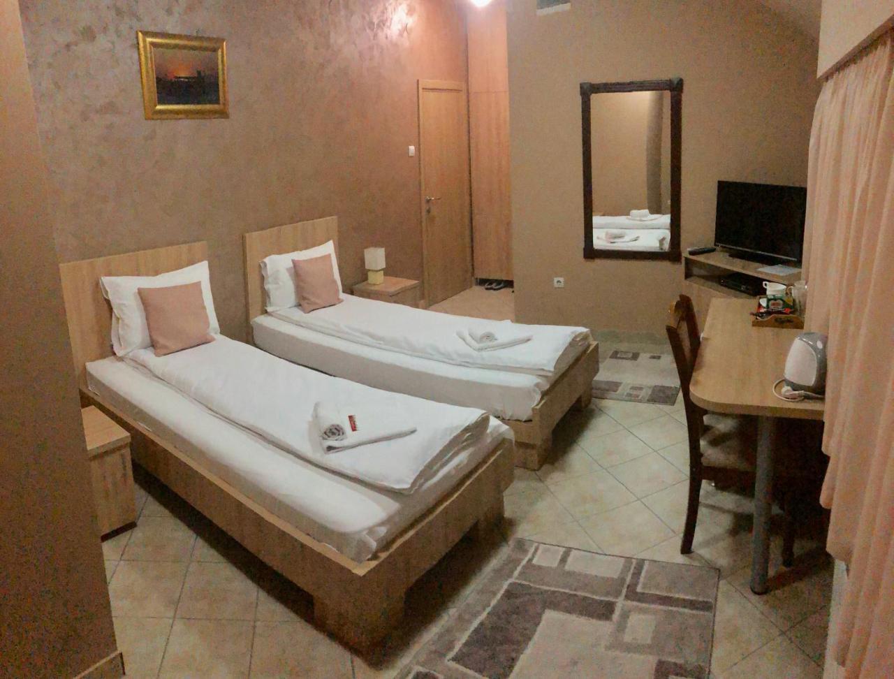 Apartmani Zecevic Nikšić Exteriér fotografie